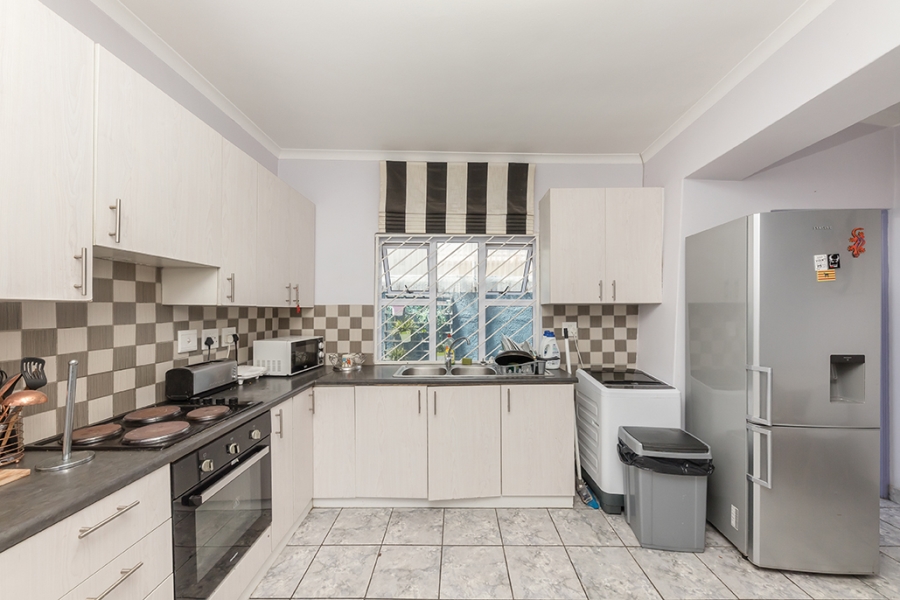 3 Bedroom Property for Sale in Observatory Western Cape